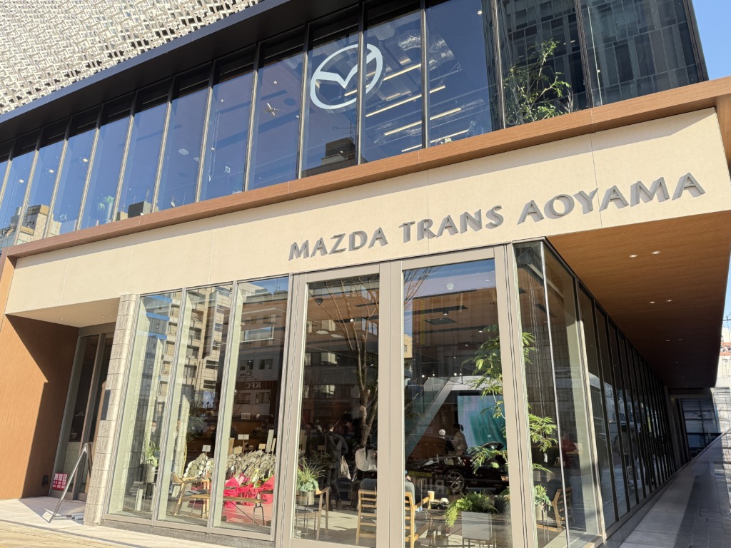 MAZDA TRANS AOYAMA