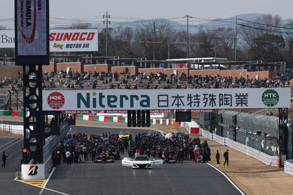スーパーフォーミュラ2025開幕戦鈴鹿