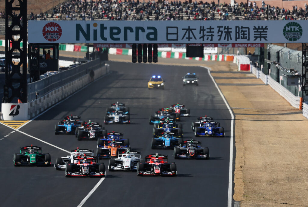 スーパーフォーミュラ2025開幕戦鈴鹿