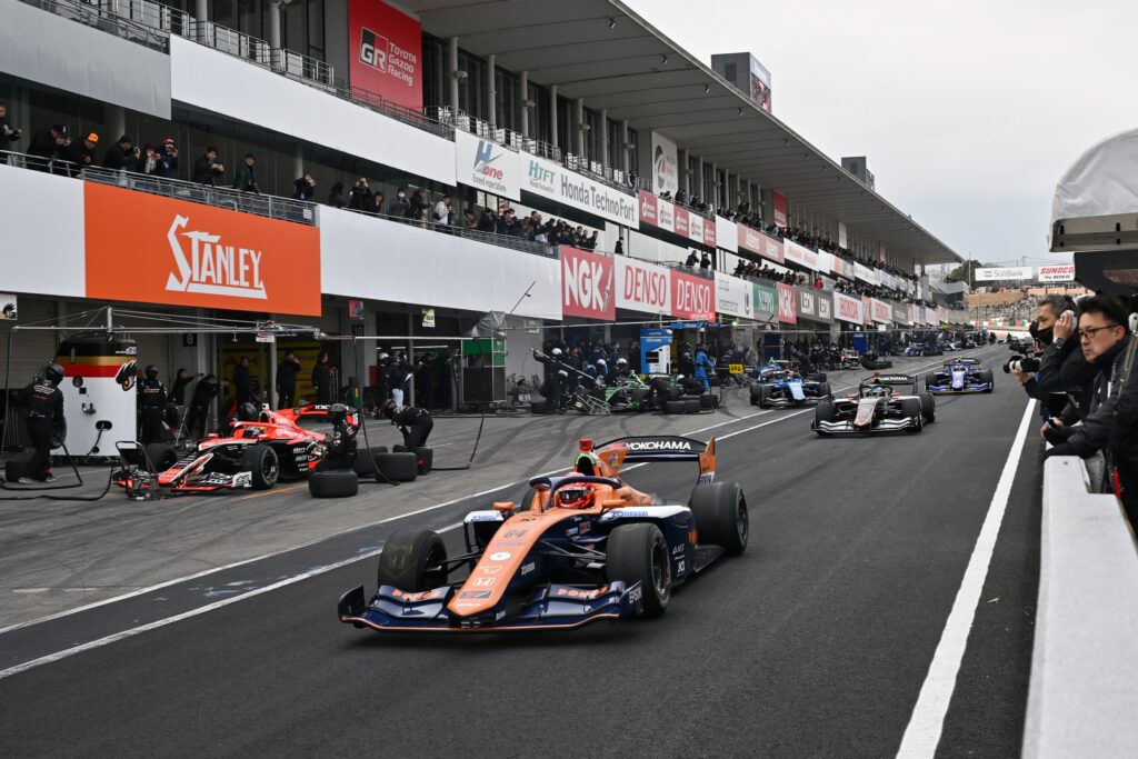 スーパーフォーミュラ2025開幕戦鈴鹿
