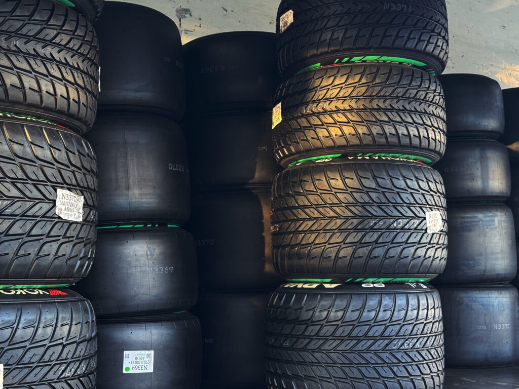 YOKOHOMA SF用タイヤ